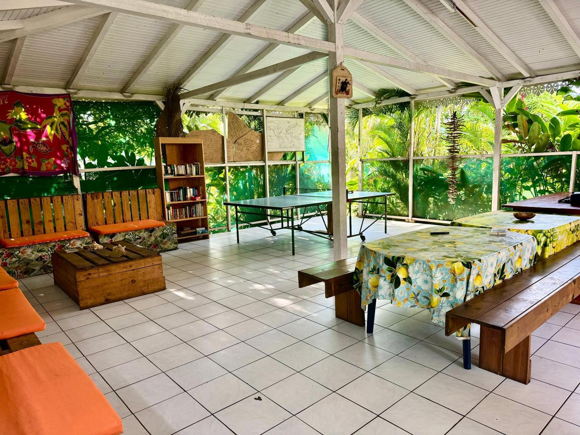 Auberge K-Wan Hostel - Proche Plages 德赛 外观 照片